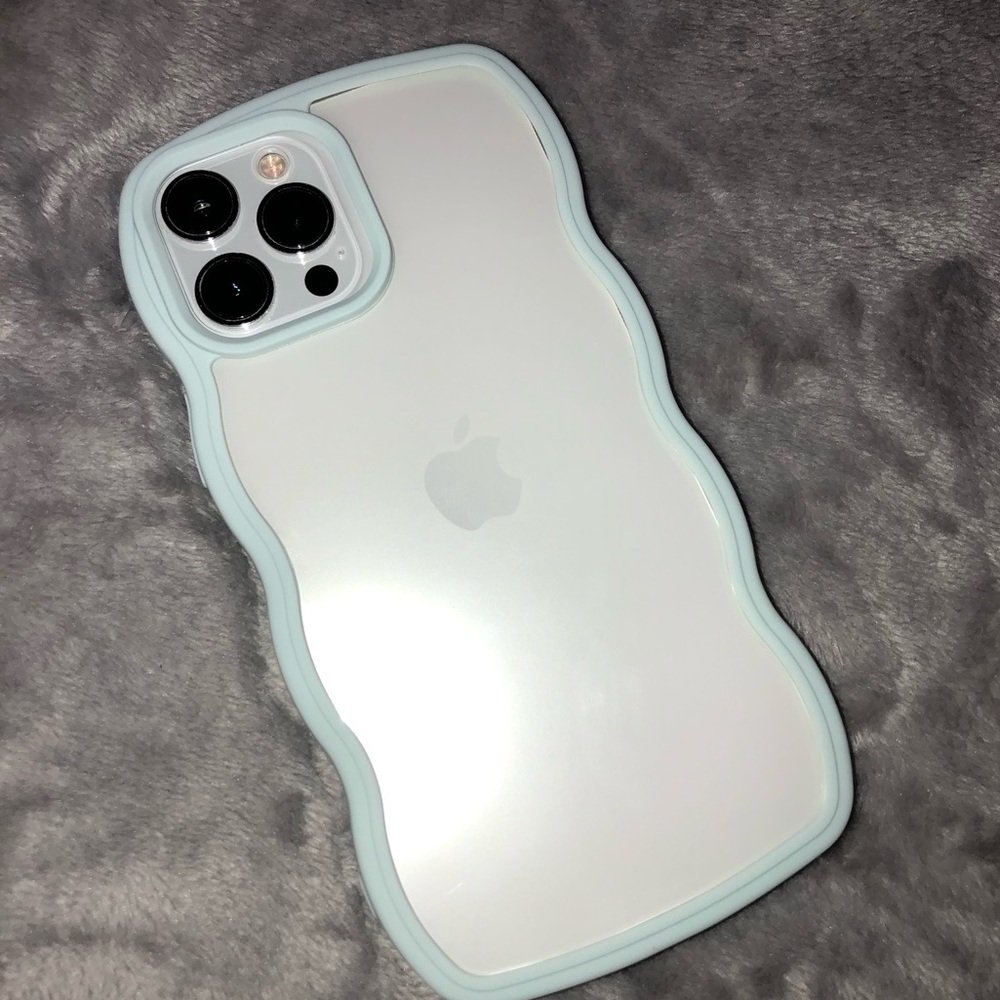iPhone 13 Pro max/ iPhone 12 Pro Max case